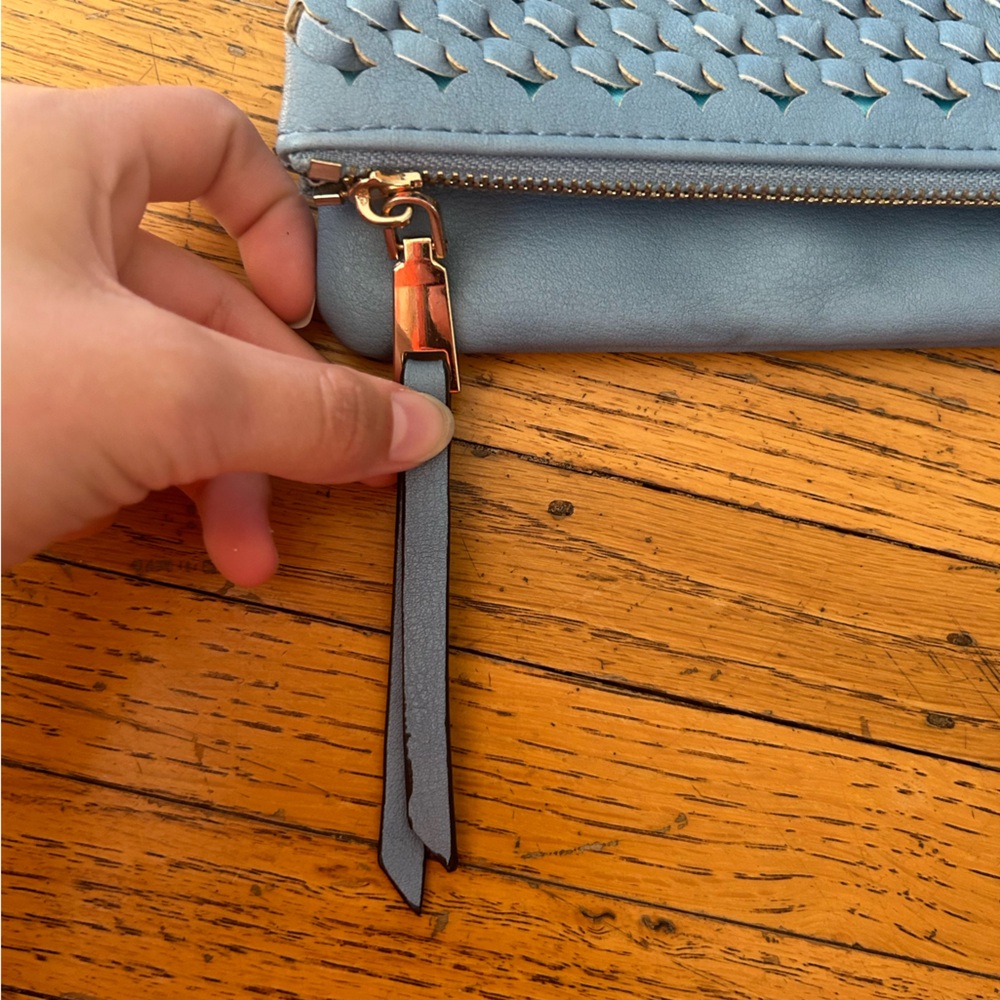 Urban Expressions Neela Woven Flap Clutch - Picture 7 of 10